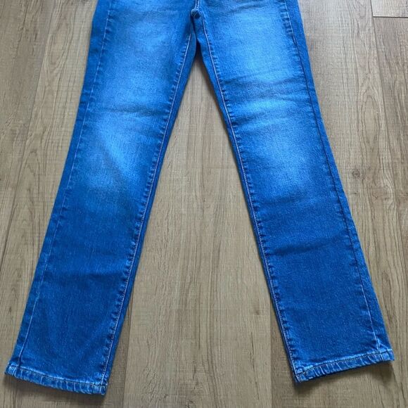 Universal Thread Size 00 Slim Straight Jean Medium Wash - Picture 6 of 6